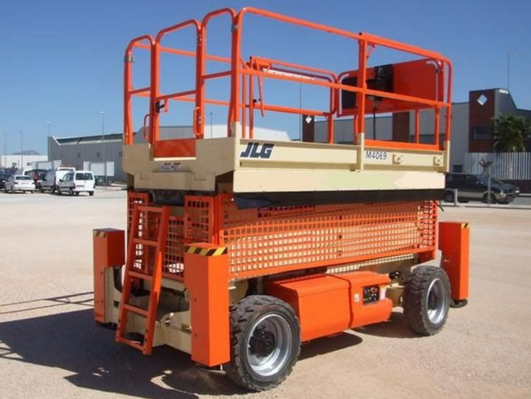 Electric Scissor Lift - View 3